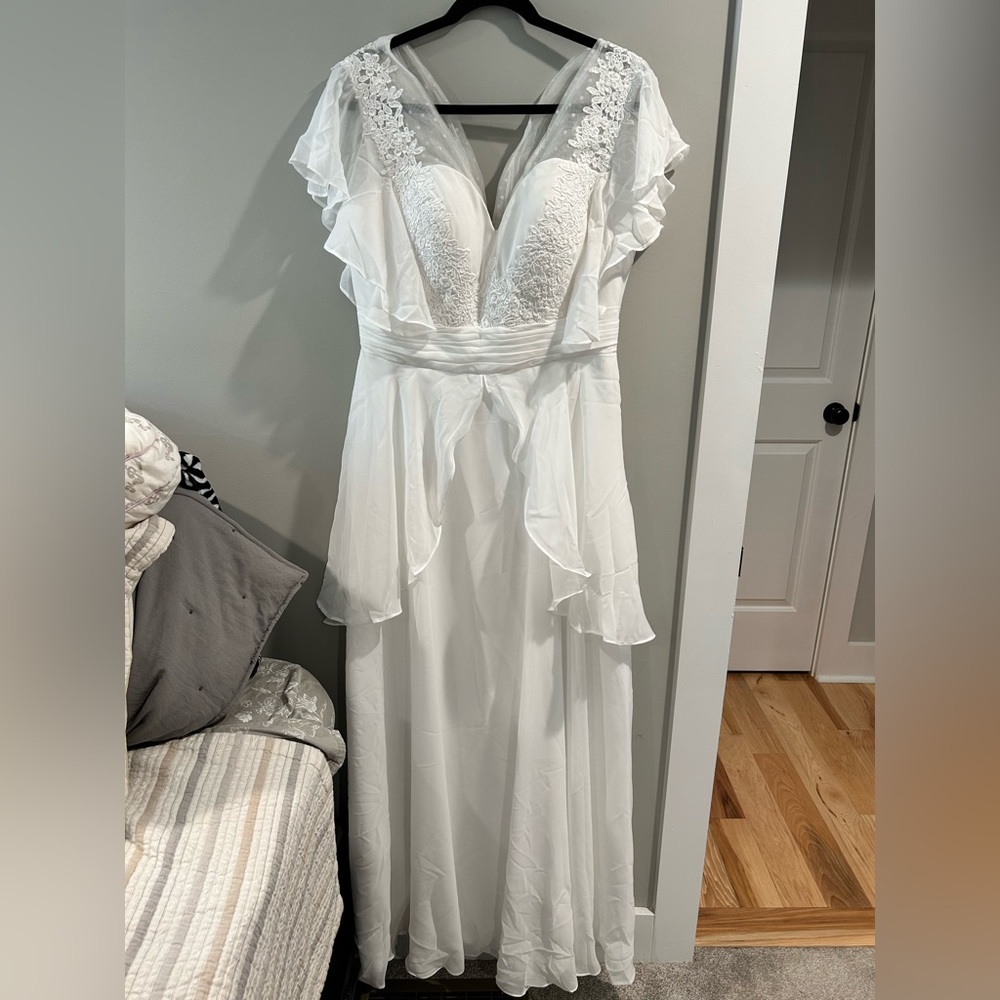 A-Line/Princess Chiffon V-neck Ruched Short Sleeves Floor-Length Wedding dress - Picture 3 of 9